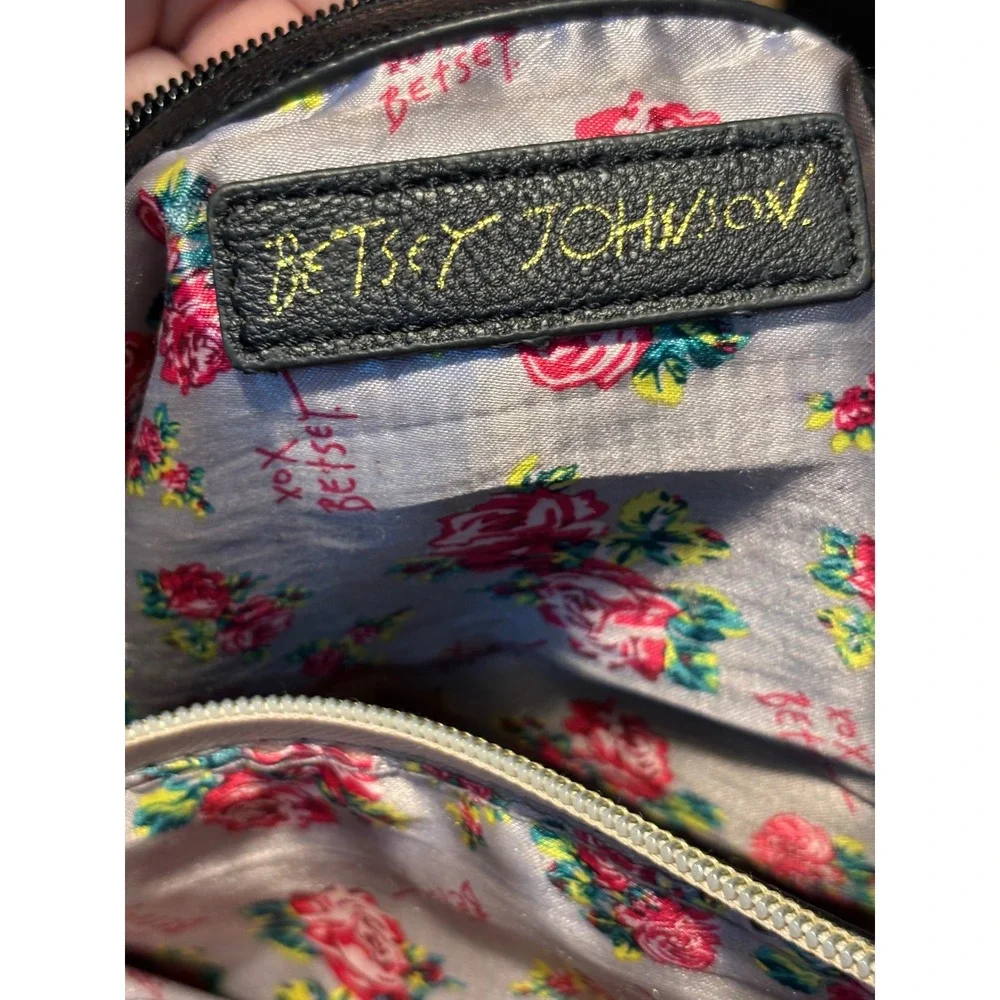 Betsey Johnson betsey johnson